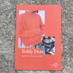 Knitting Magazine - Woolia Teddy Dear Orange