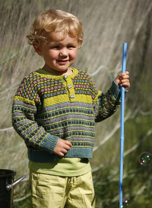 Gepard Barnesweater med trækkemønster i 4 farver